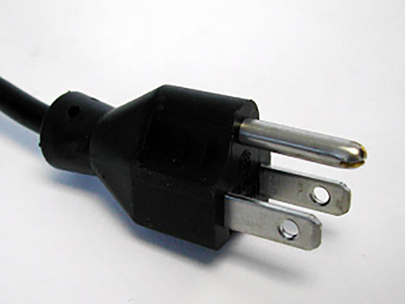 Now a safe way to trace heat a pipe – just plug it in.